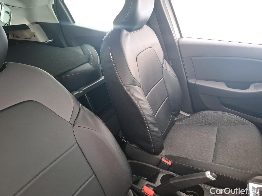  Renault  Clio  V Business 1.6 E-TECH Hybrid 140CV BVA6 E6d #52