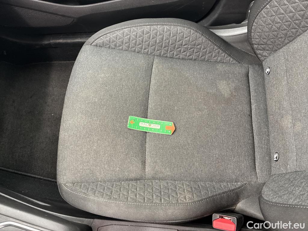  Renault  Clio  V Business Réversible 1.6 E-TECH Hybrid 140CV BVA6 E6d #39