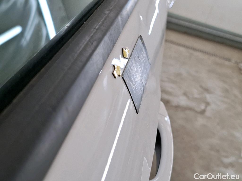  Citroen  C3  Société PRO PLUS 1.2 PureTech 80CV BVM5 6E #32