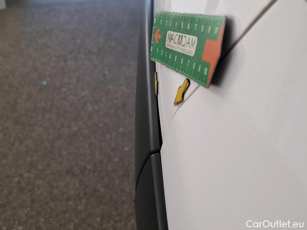  Citroen  C3 CITROEN  Société / 2020 / 5P / Berline PureTech 83 S&S BVM Feel Nav #4
