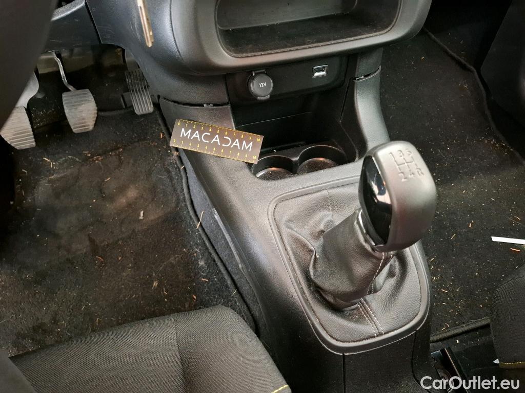  Citroen  C3  Société PRO PLUS 1.2 PureTech 80CV BVM5 6E #69