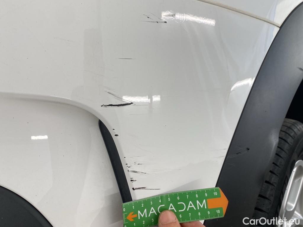  Citroen  C4 Cactus  Feel Nav Société 1.5 BlueHDi 100CV BVM6 E6dT #9