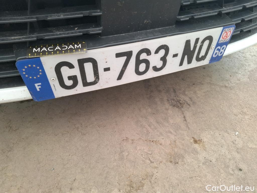 Renault  Clio  V Business 1.6 E-TECH Hybrid 140CV BVA6 E6d #44