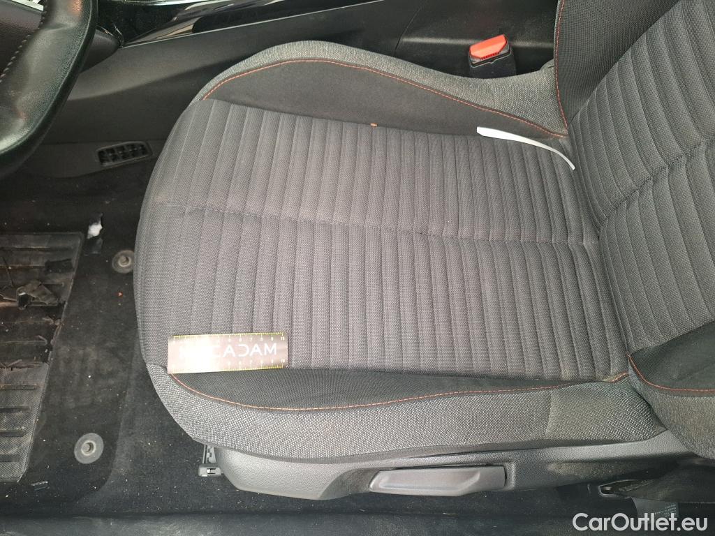  Peugeot  208  (e-) Active Business R 50kWh BVA #37