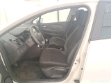  Renault  Clio  IV Business 0.9 TCe 90CV BVM5 E6 #8