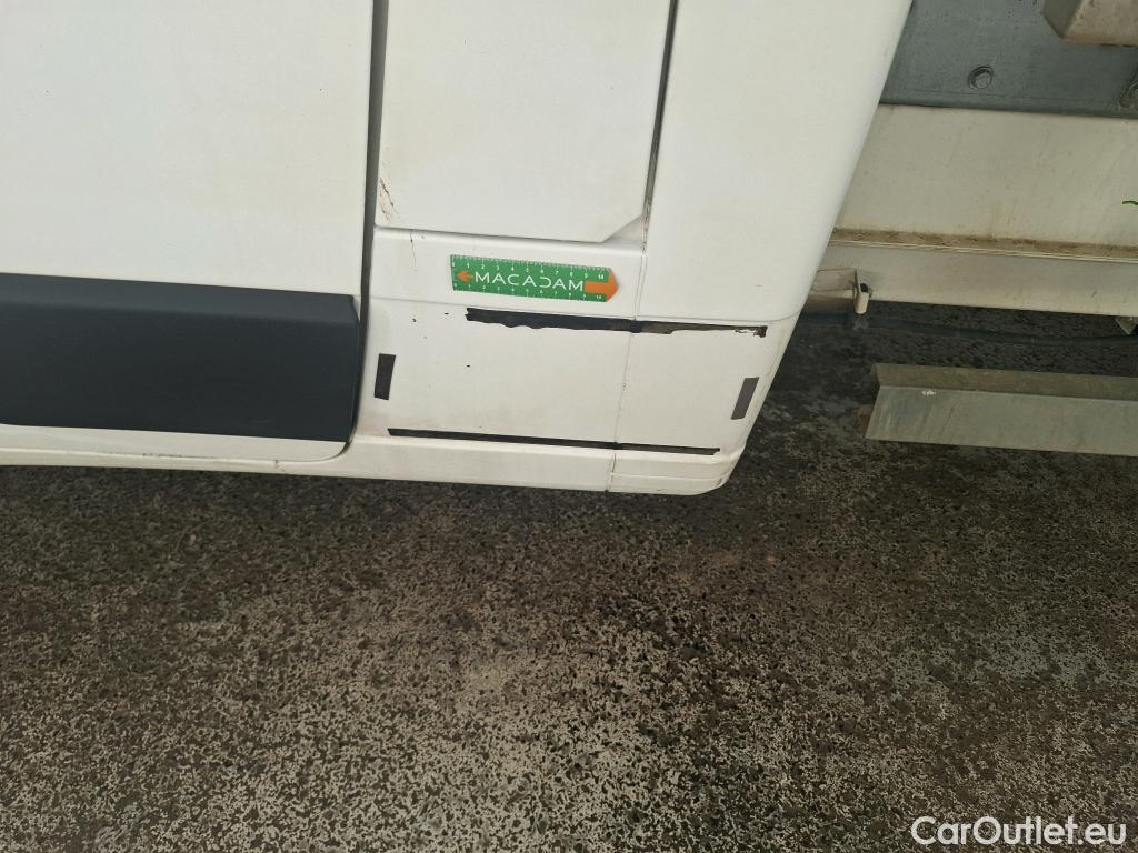  Citroen  Jumper CITROEN  Benne SC / 2014 / 2P / Benne basculante 35 L2 BlueHDi 130 BVM6 Confort #18