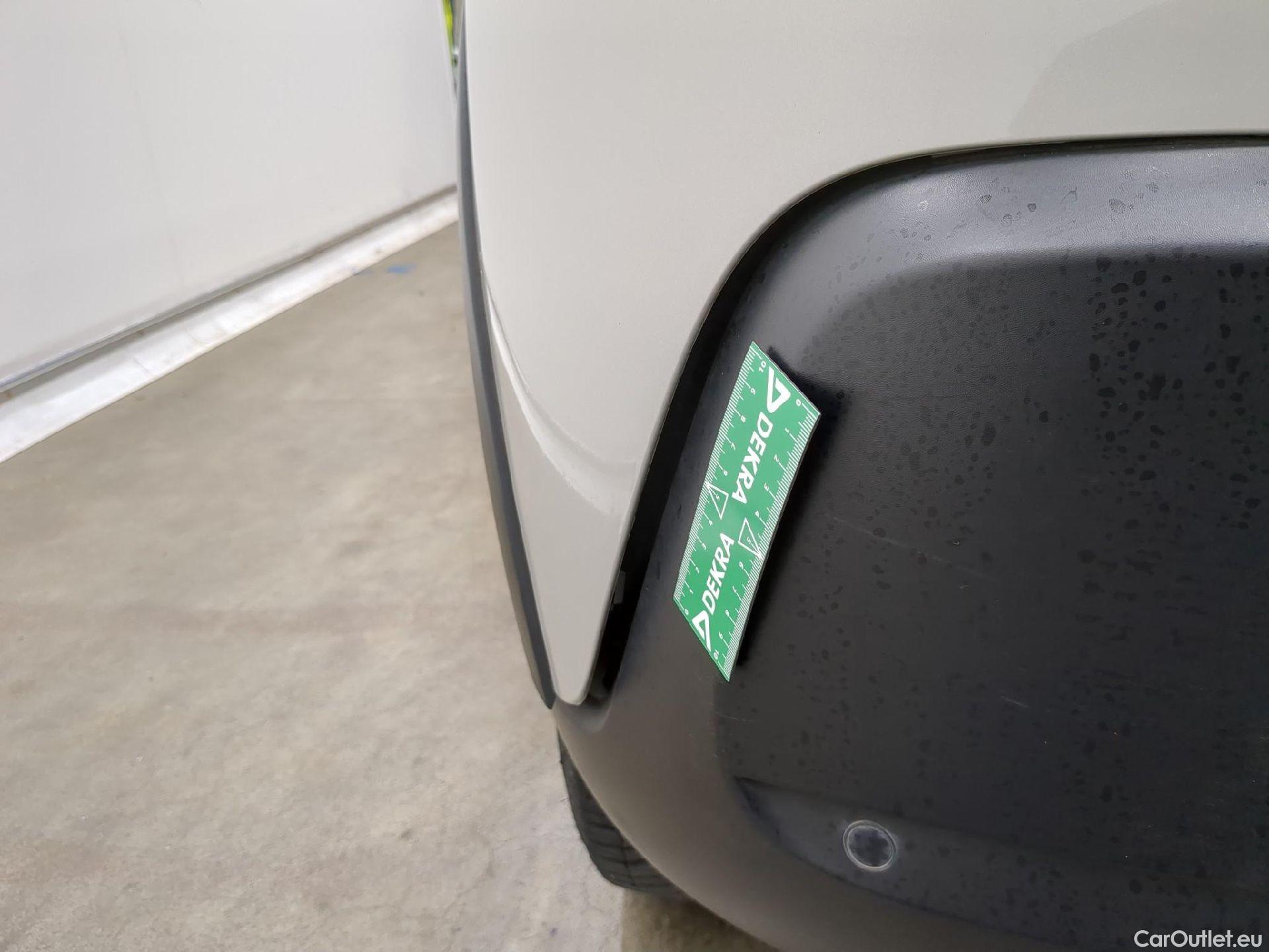  Citroen  C3  Société Feel Business R 1.5 BlueHDI 100CV BVM6 E6d #21