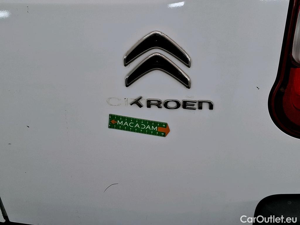  Citroen  Berlingo CITROEN  / 2018 / 3P / Fourgonnette M 650kg PureTech 110 S&S BVM6 Control #33