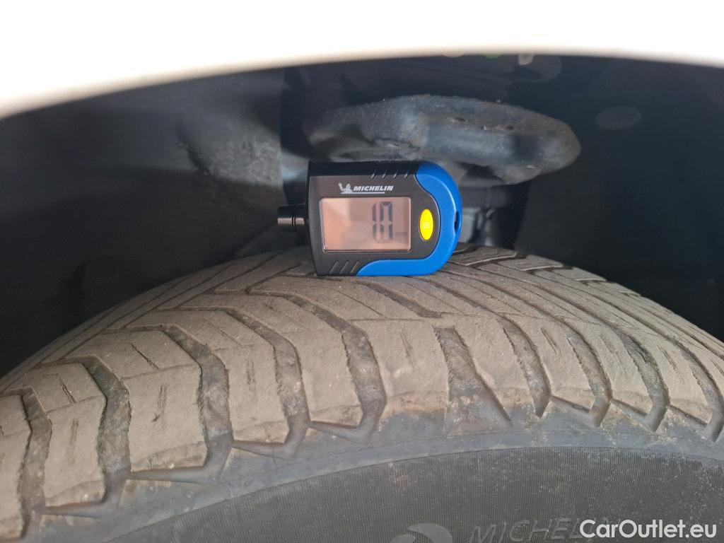  Renault  Kangoo RENAULT  2021 4P Fourgonnette GD CONFORT BLUE DCI 95 #50