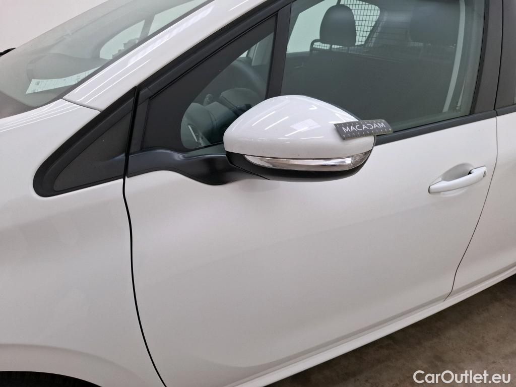  Peugeot  208  Affaire Premium Pack 1.5 HDi 100CV BVM5 E6dT #95