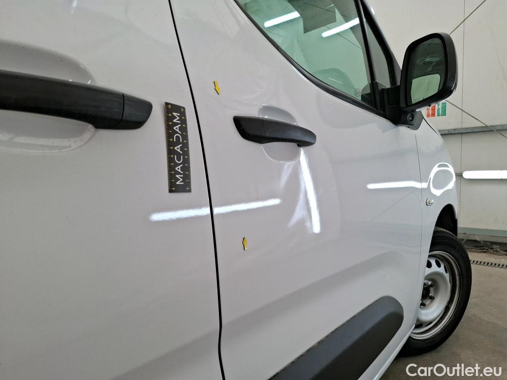 Peugeot  Partner PEUGEOT  / 2018 / 4P / Fourgonnette BHDI 130 S&S EAT8 650KG STAND ASPHALT #5
