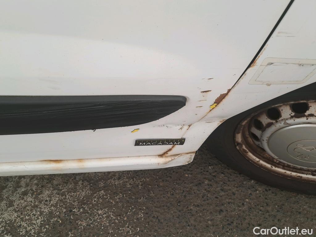  Peugeot  Expert  Fourgon  Fourgon L1H1 Confort 1.6 90CV #18