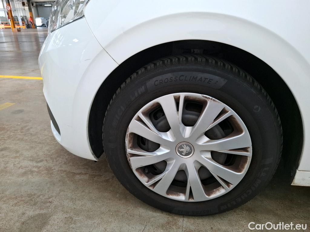  Peugeot  208  Affaire Premium Pack 1.5 HDi 100CV BVM5 E6dT #89