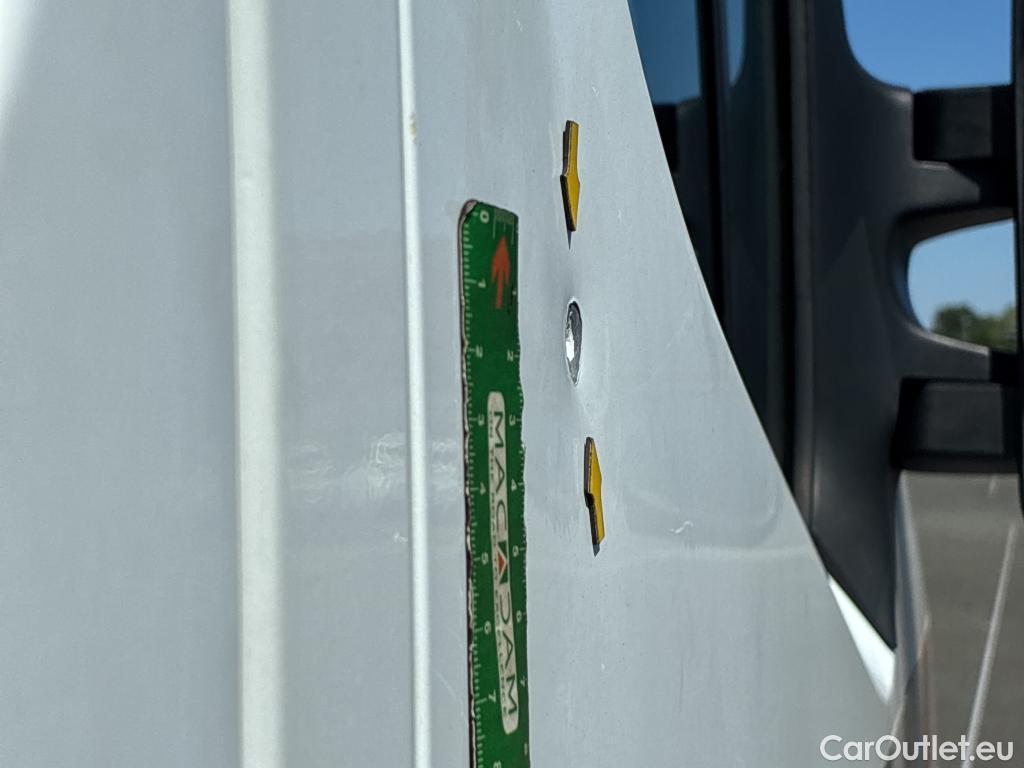  Renault  Master  III Fourgon L2H2 3 5 Grand Confort dCi 135CV BVM6 E6dT #37