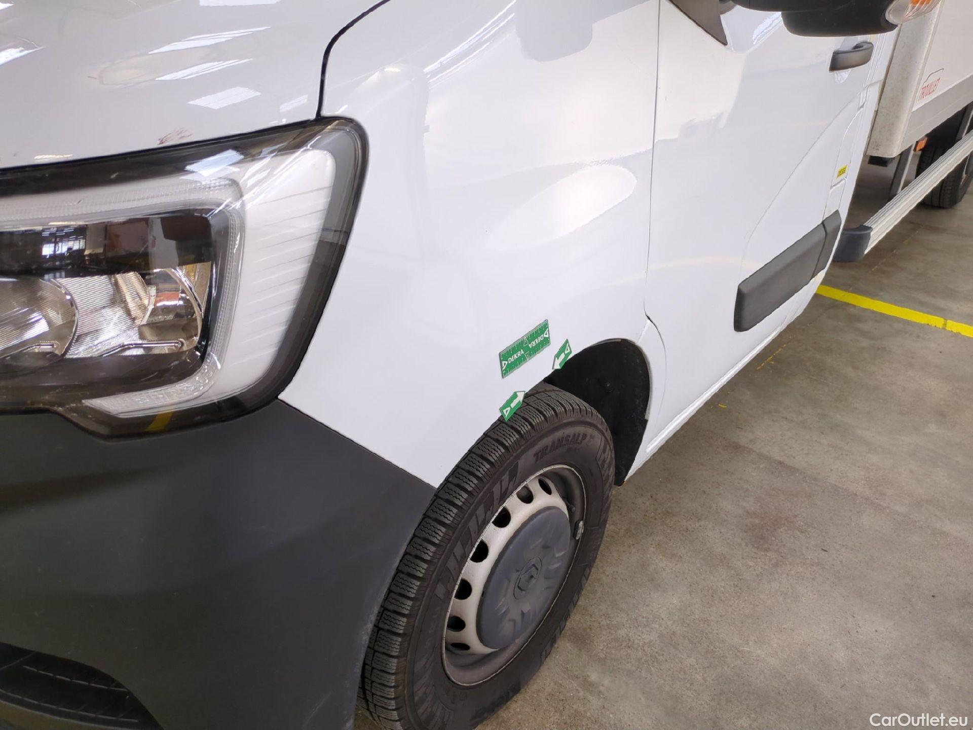  Renault  Master RENAULT  SC / 2019 / 2P / Châssis cabine CC Tr CF F3500 L3 Blue dCi 145 EVIE #18