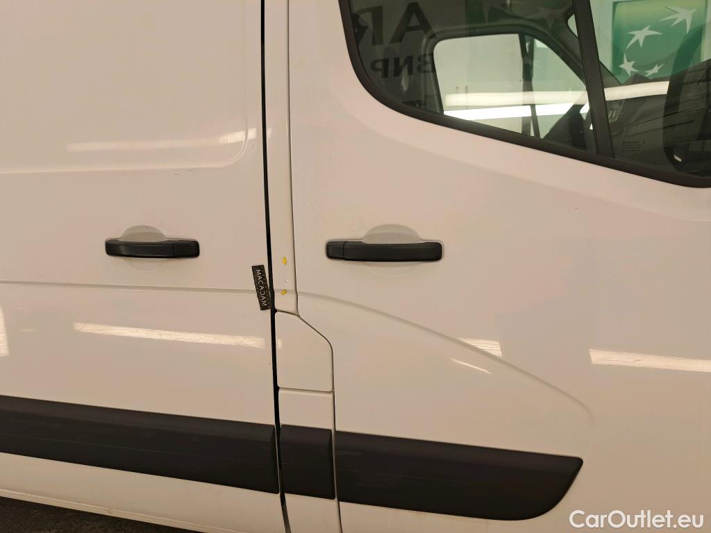  Renault  Master  III Fourgon L2H2 3 3 Grand Confort dCi 135CV BVM6 E6dT #25