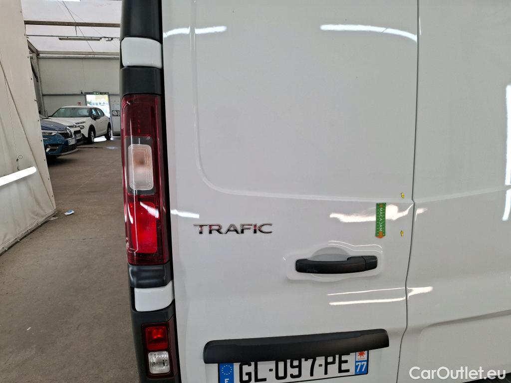  Renault  Trafic  Fourgon L2H1 3T Grand Confort 2.0 dCi 130CV BVM6 E6d #4