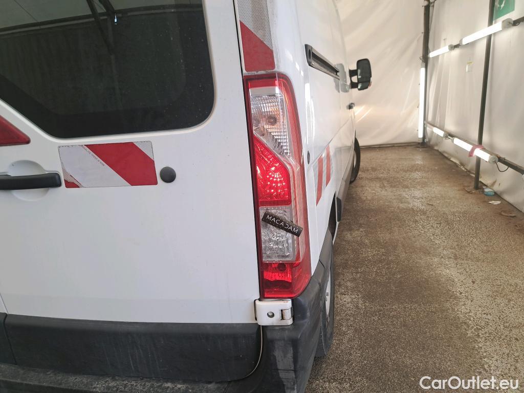  Renault  Master  III Fourgon L2H2 3 3 Grand Confort dCi 135CV BVM6 E6dT #14