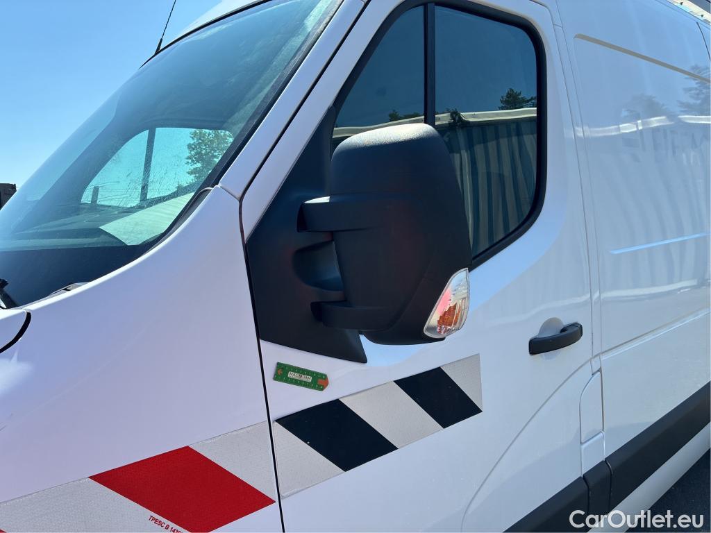  Renault  Master  III Fourgon L2H2 3 5 Grand Confort dCi 135CV BVM6 E6dT #23