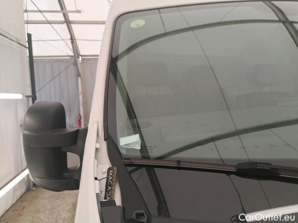  Renault  Master  III Fourgon L2H2 3 3 Grand Confort dCi 135CV BVM6 E6dT #21