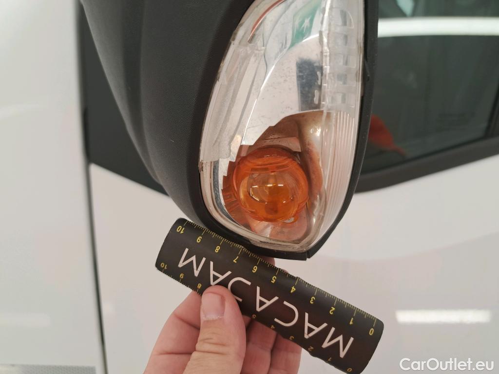  Renault  Master  III Fourgon L2H2 3 3 Grand Confort dCi 135CV BVM6 E6dT #24