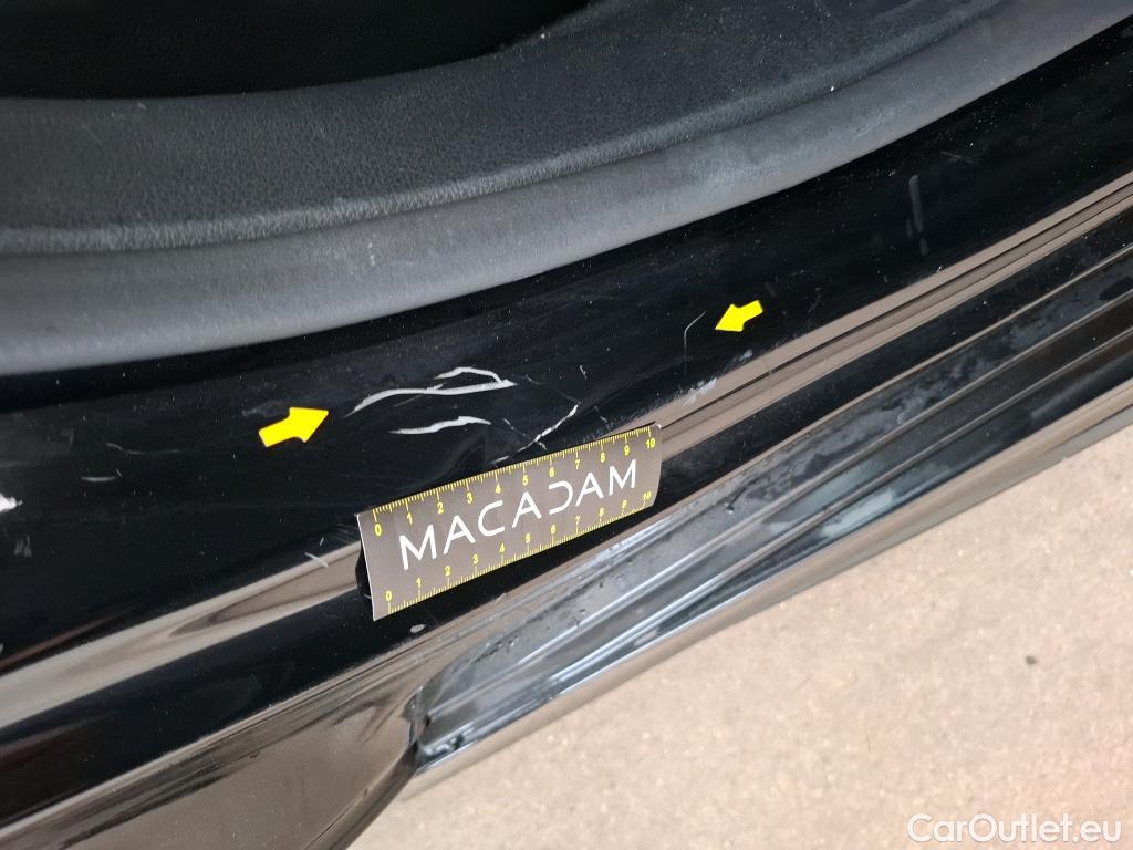  Mercedes  A-Klasse MERCEDES-BENZ Classe A 5p Berline A 200 AMG Line 7G-DCT #15