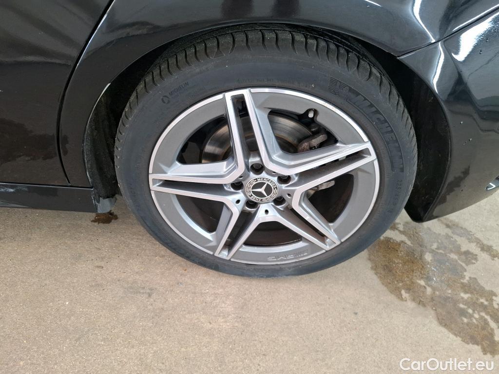  Mercedes  A-Klasse MERCEDES-BENZ Classe A 5p Berline A 200 AMG Line 7G-DCT #20