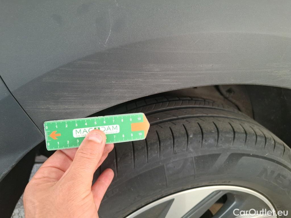  Hyundai  kona  Business Hybrid 2WD 1.6 GDI 140CV BVA6 E6d #19