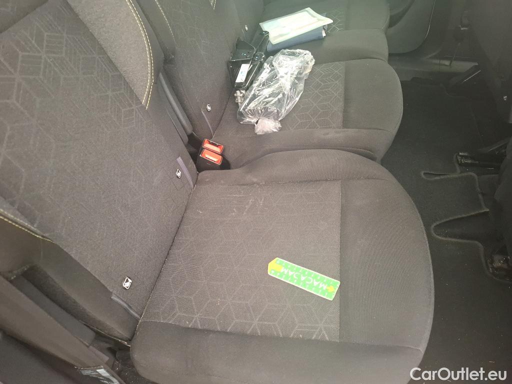  Peugeot  RIFTER  Active L1 1.2 PureTech 110 CV #23