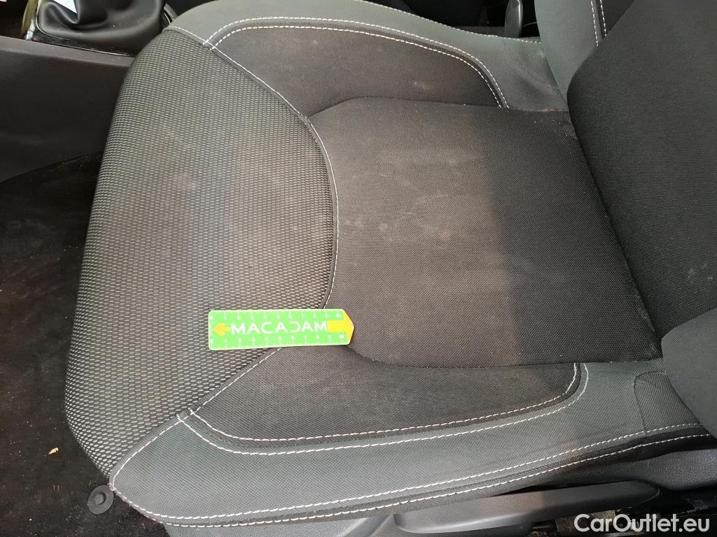  Renault  Clio  IV Zen 1.5 dCi 90CV BVM5 E6 #9