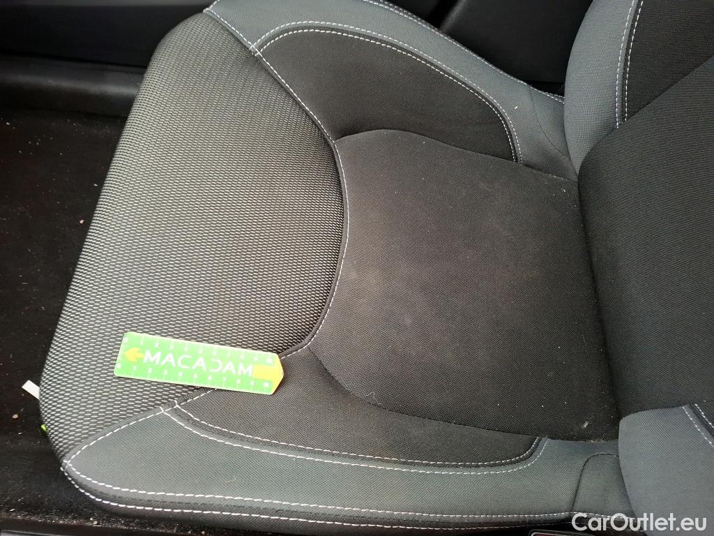  Renault  Clio  IV Zen 1.5 dCi 90CV BVM5 E6 #8