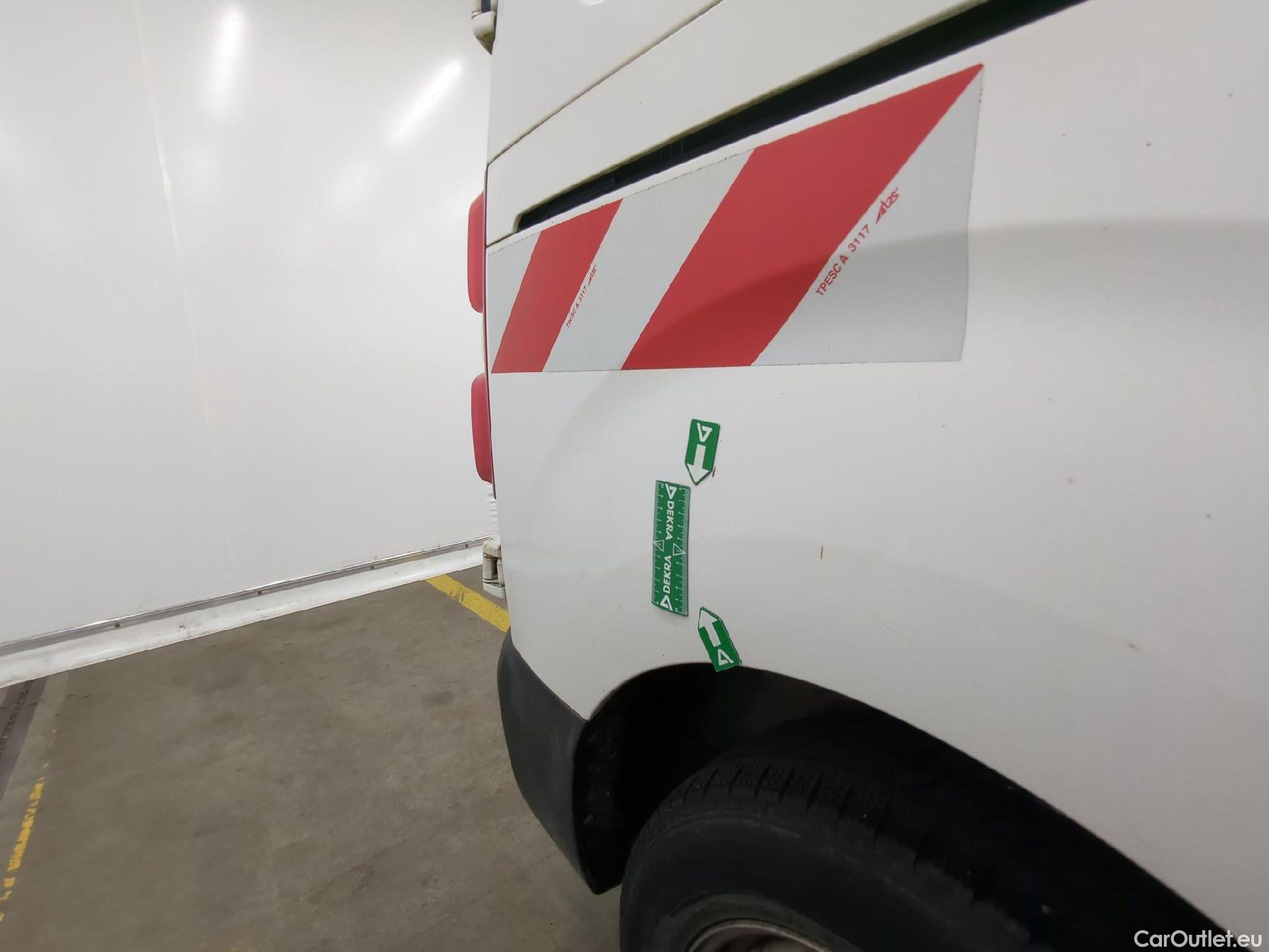  Citroen  Jumpy  Fourgon Control M 2.0 BlueHDi 120CV BVM6 E6dT #10