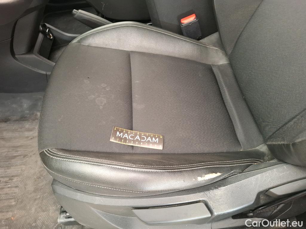  Renault  Kangoo RENAULT  / 2021 / 4P / Fourgonnette GD CONFORT - BLUE DCI 95 #24