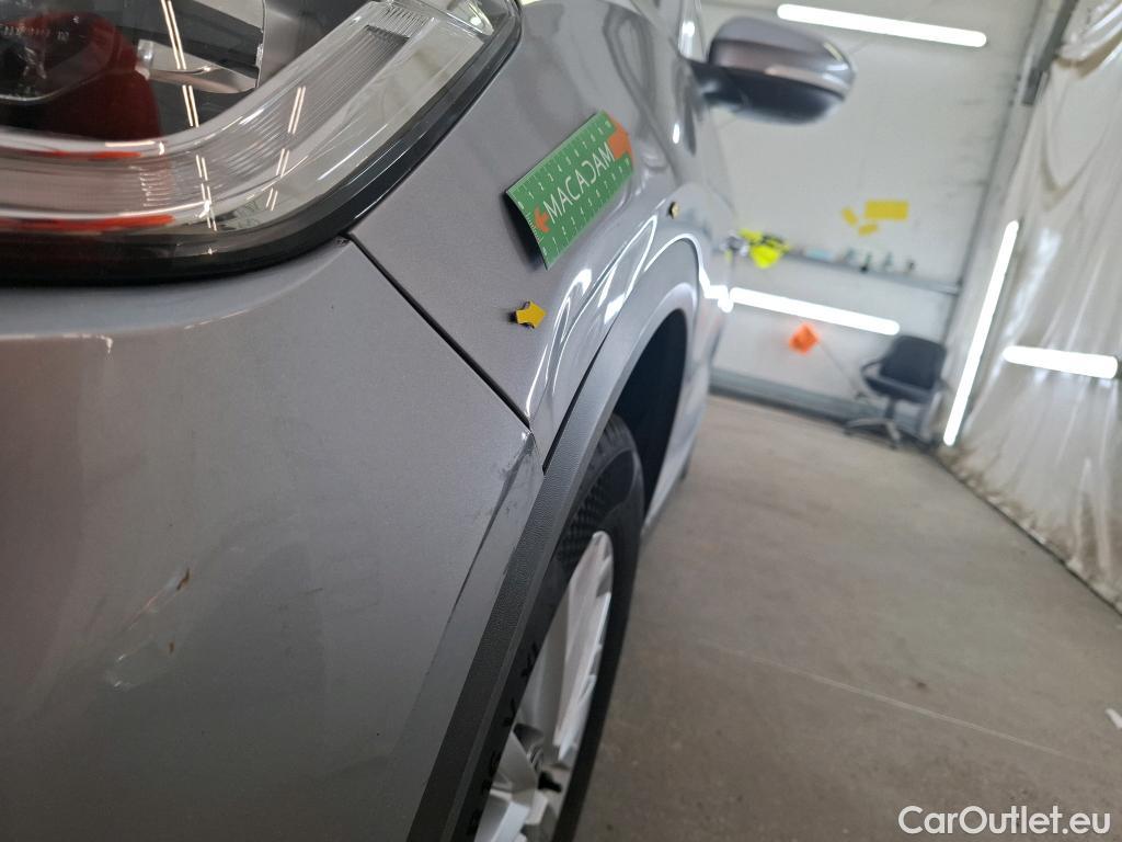  Volkswagen  T-ROC  Life 1.5 TSI 150CV BVA7 E6d #13