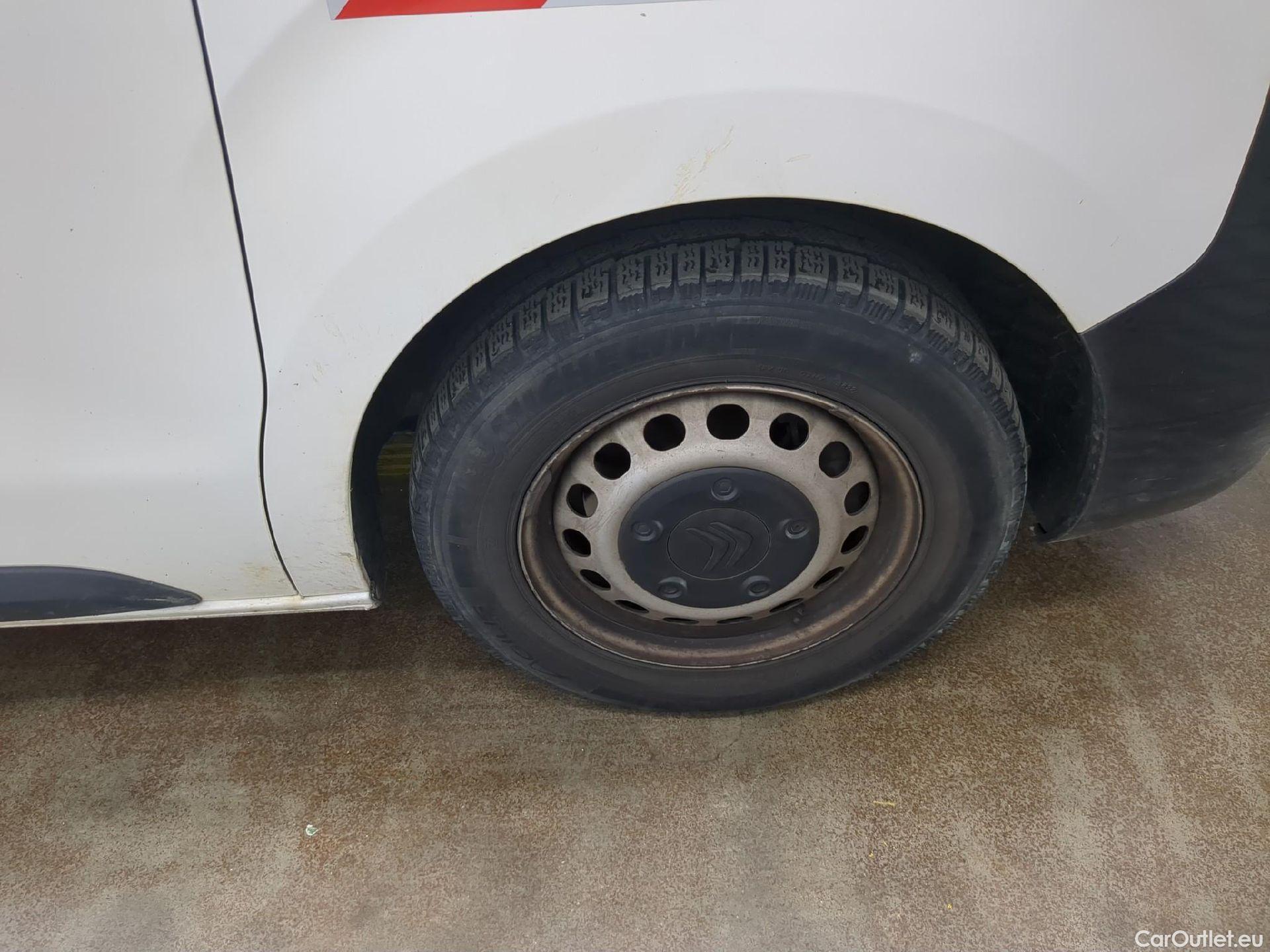  Citroen  Jumpy  Fourgon Control M 2.0 BlueHDi 120CV BVM6 E6dT #4