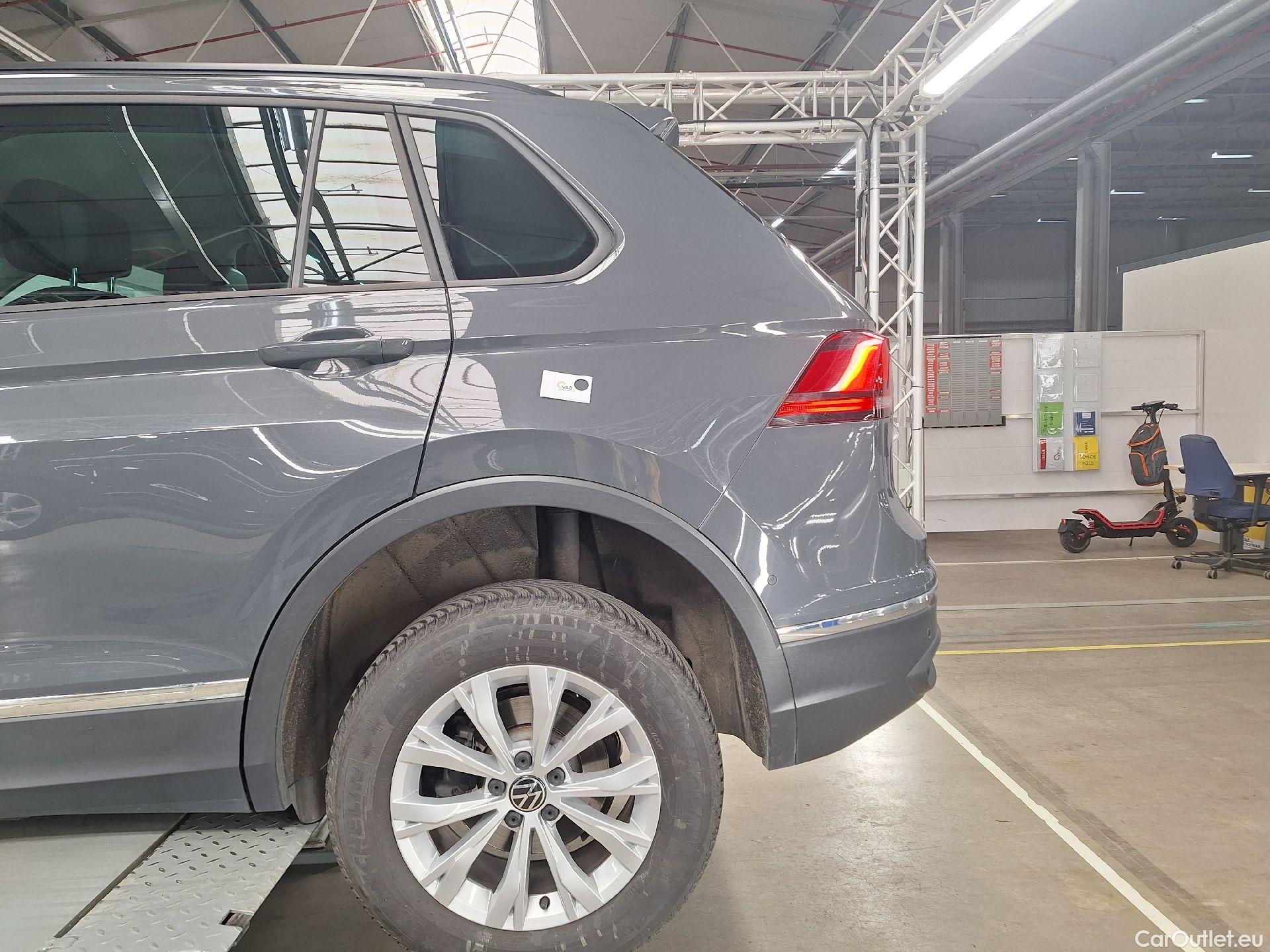  Volkswagen  Tiguan VW,  FL'20, Volkswagen  1.5 TSI 96kW Life 5d #41