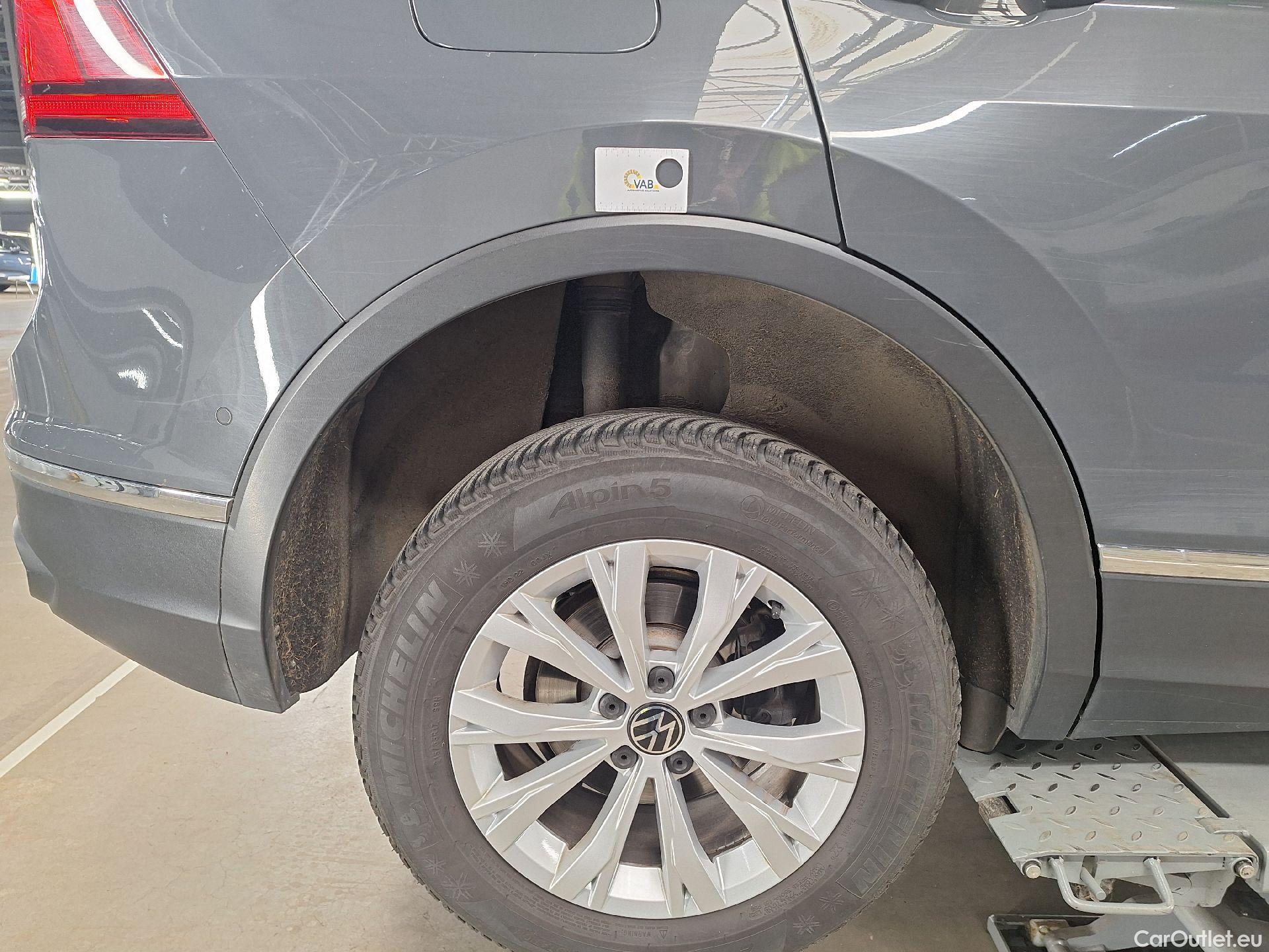  Volkswagen  Tiguan VW,  FL'20, Volkswagen  1.5 TSI 96kW Life 5d #56