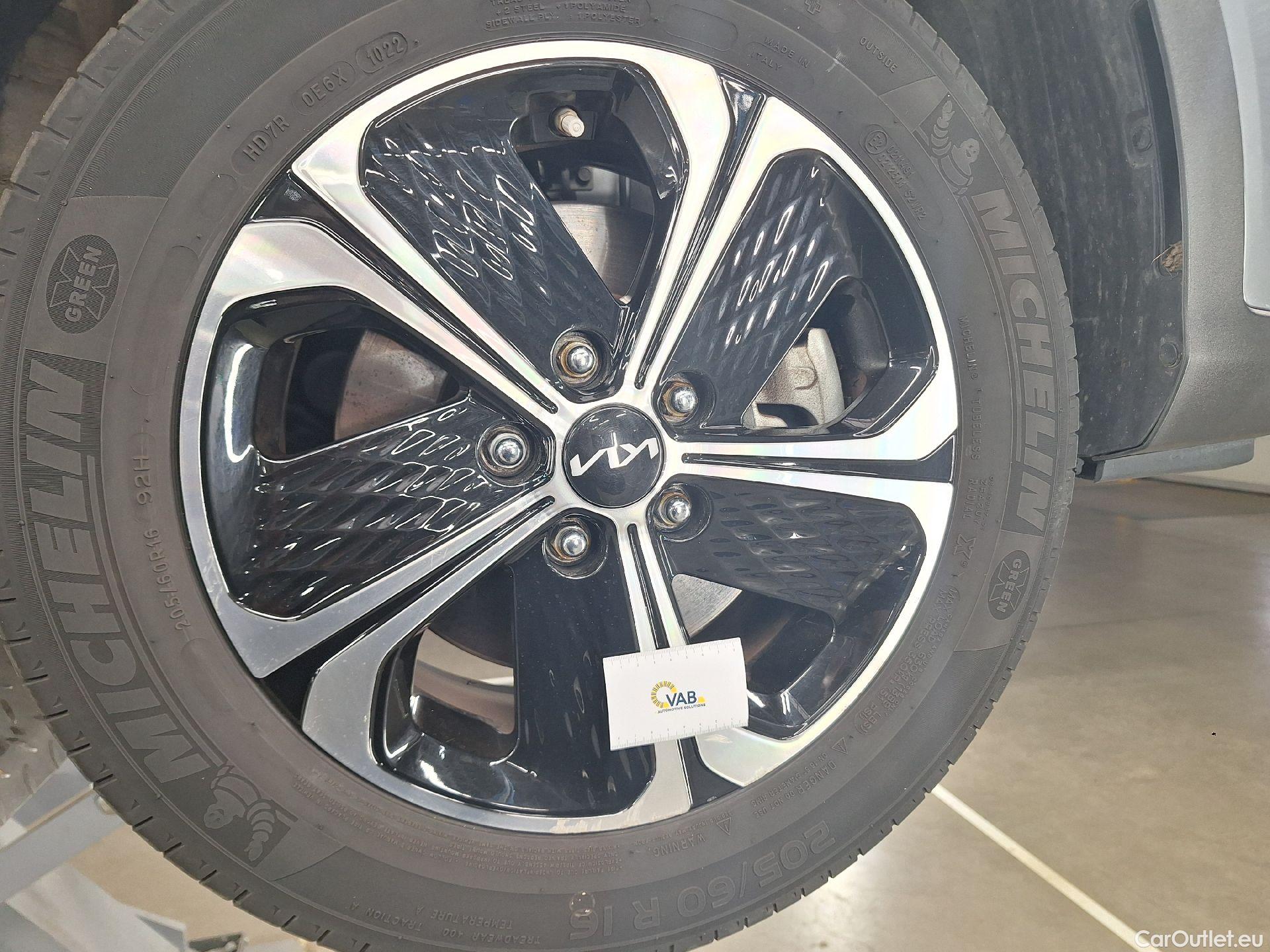  KIA  XCeed Kia,  '19 PHEV, KIA  1.6 GDi PHEV DCT Business Line 5d #21