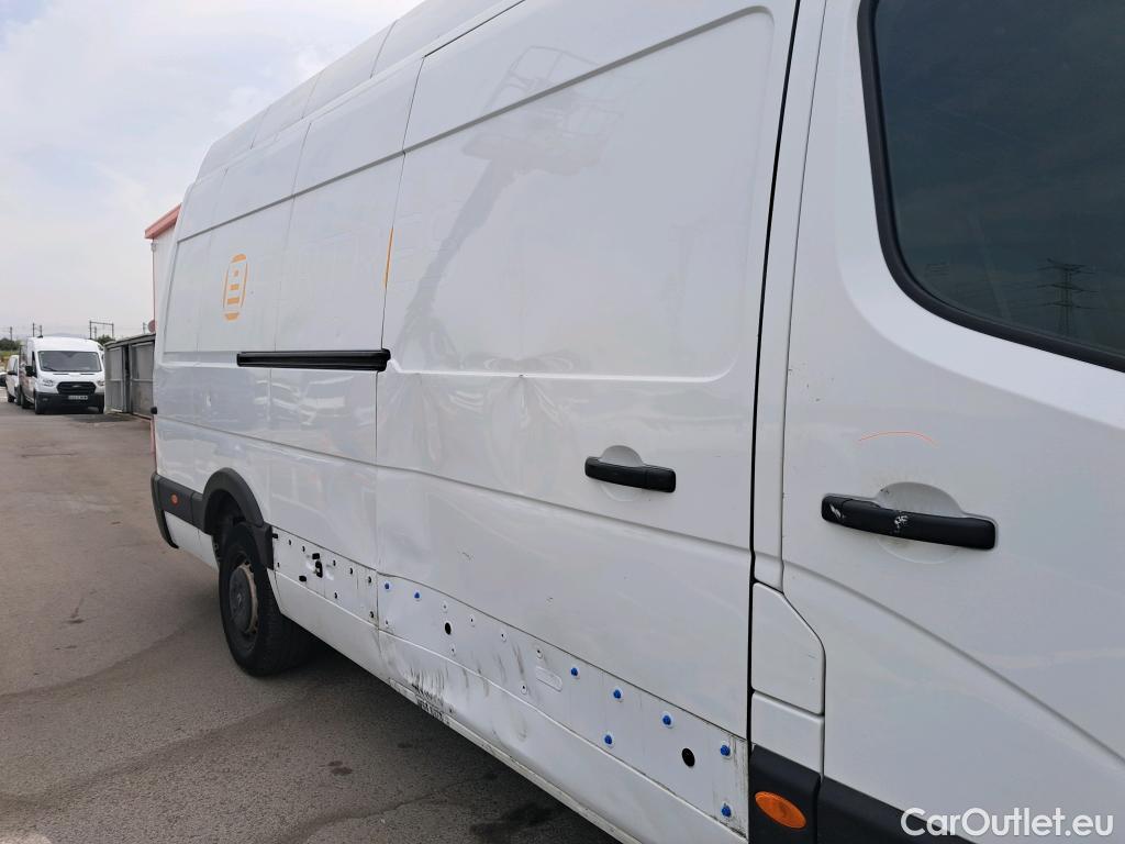  Renault  Master RENAULT  / 2019 / 4P / furgón Fu. P L4H3 3500 RS E B dCi 121kW (165CV) #38
