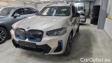 iX3