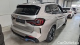 iX3