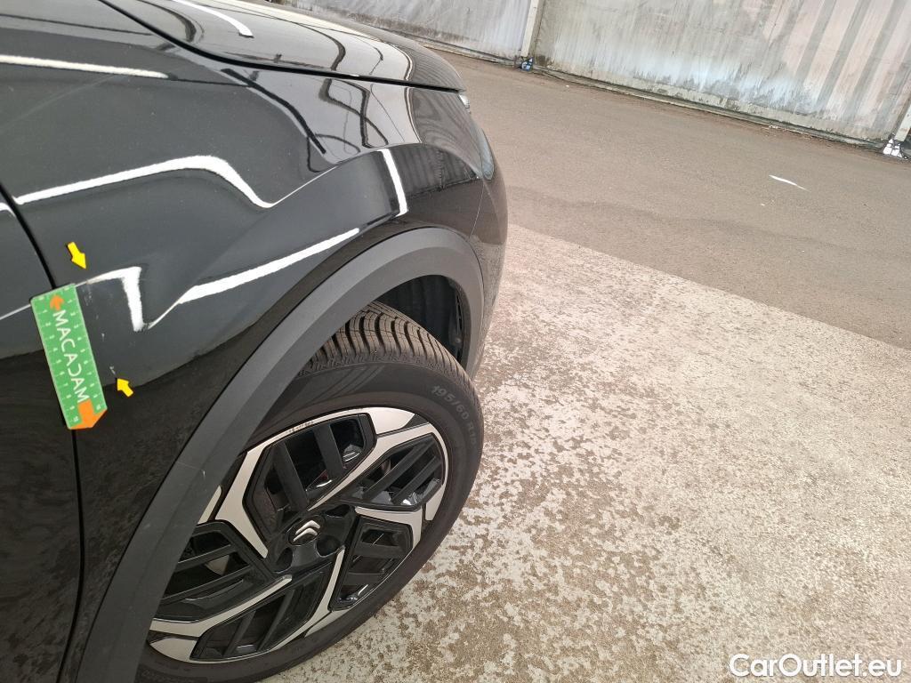  Citroen  C4 CITROEN  X / 2022 / 4P / Berline PureTech 130 S&S EAT8 Shine #35
