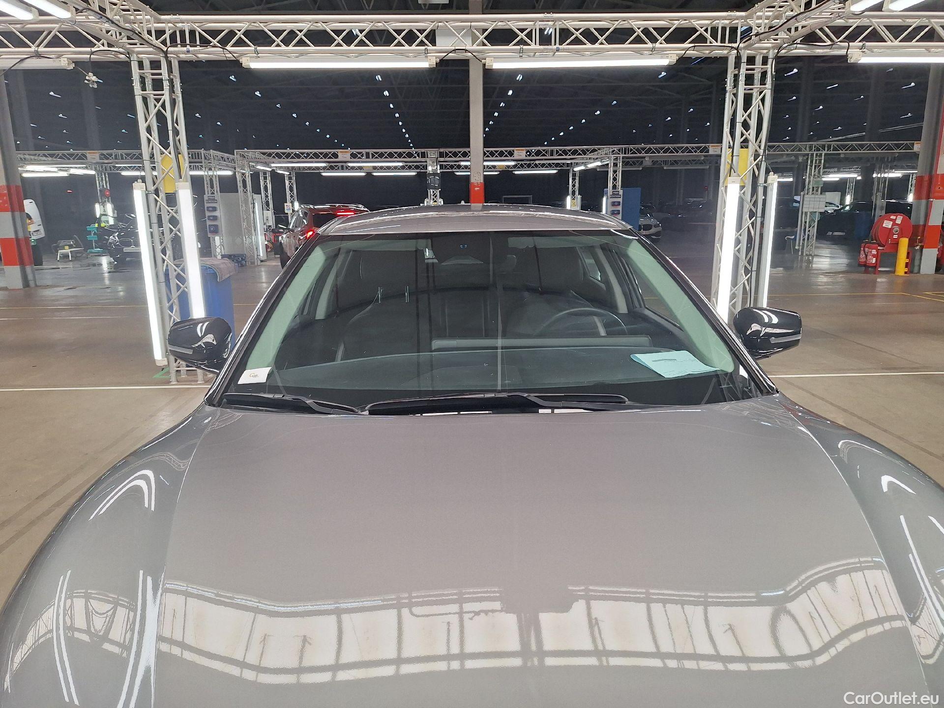  KIA  Ev6 Kia,  '21 BEV, KIA  BEV 77,4 kWH Air 5d #37