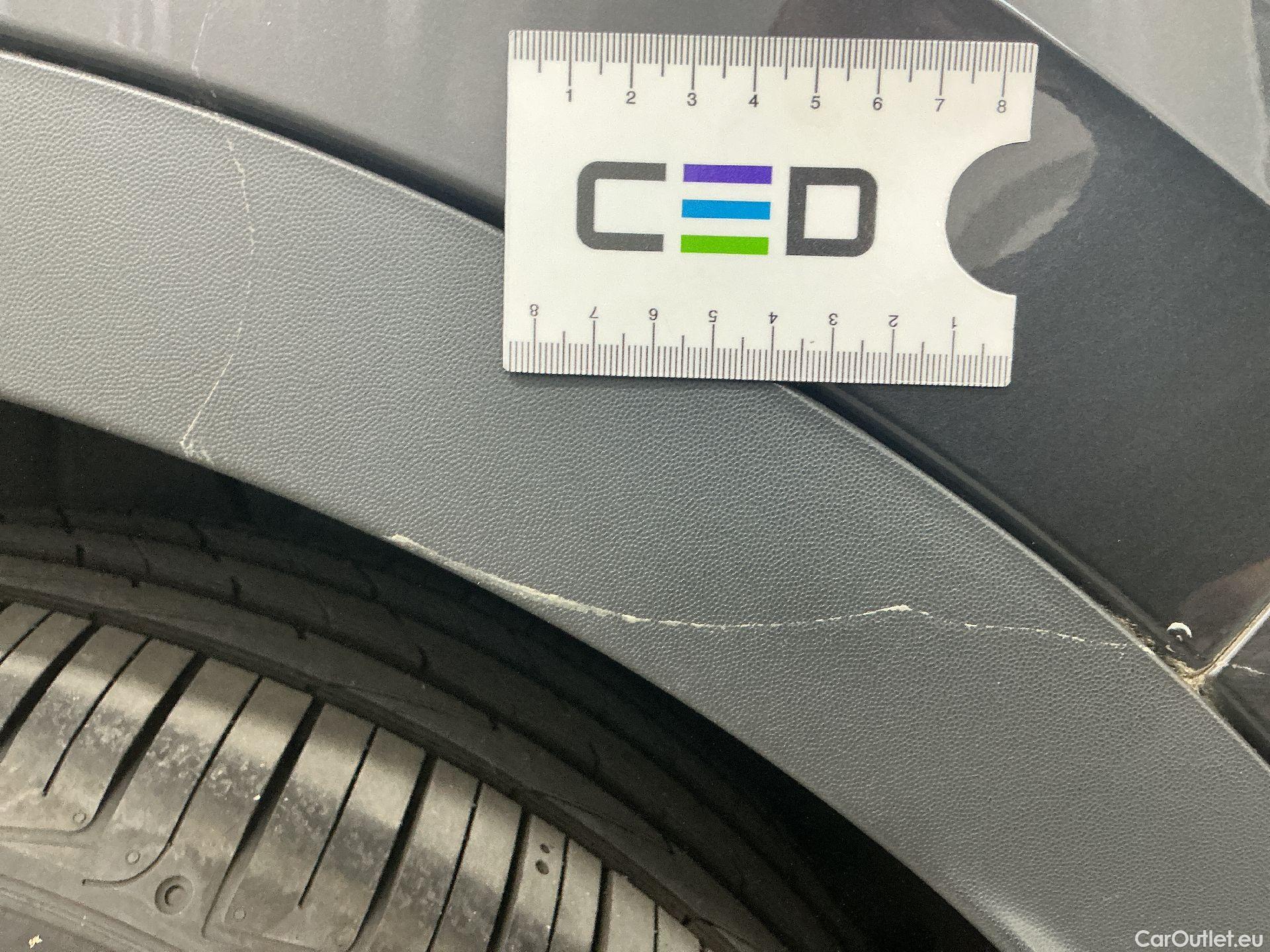  Volkswagen  ID.4 VW,  '20 BEV, Volkswagen  77 kWh - Business 5d #12