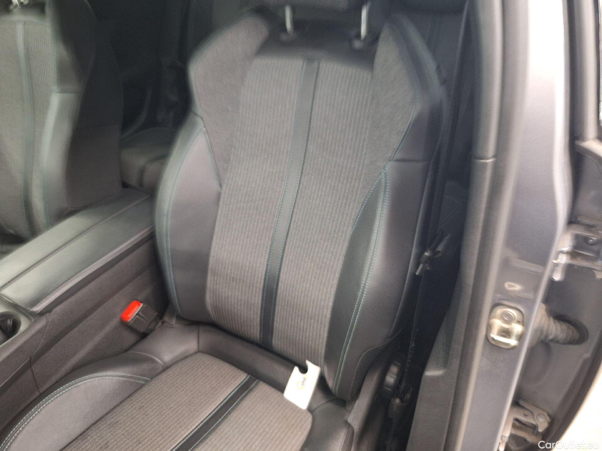  Peugeot  3008 Peugeot,  FL'20,  1.5BHDi 96kW Allur.Pa.Aut #23