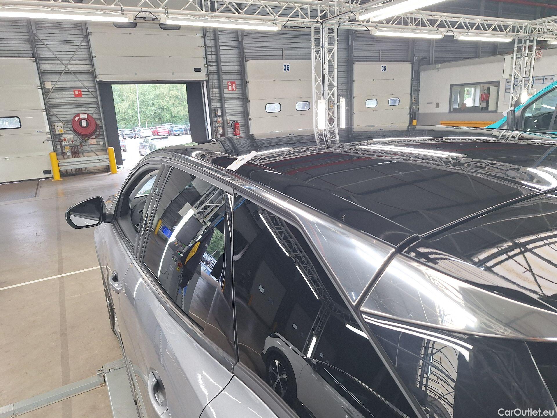  Peugeot  3008 Peugeot,  FL'20,  1.5BHDi 96kW Allur.Pa.Aut #1