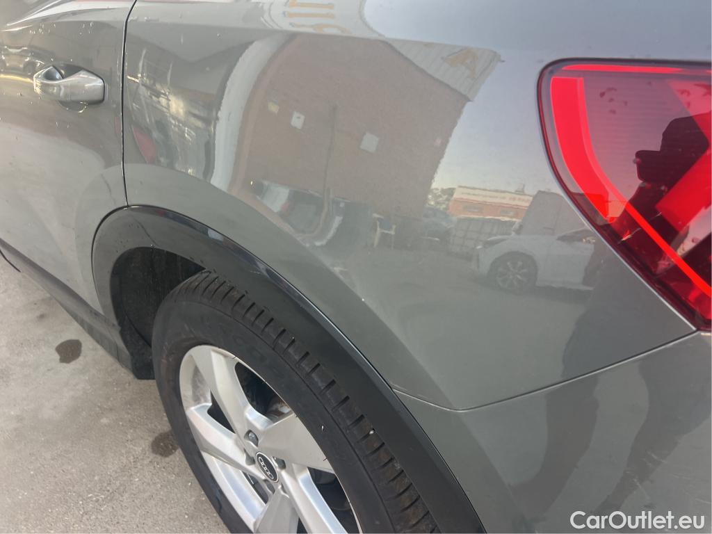  Audi  Q3 AUDI  / 2018 / 5P / todoterreno Advanced 35 TDI 110kW (150CV) S tronic (AC5) #9