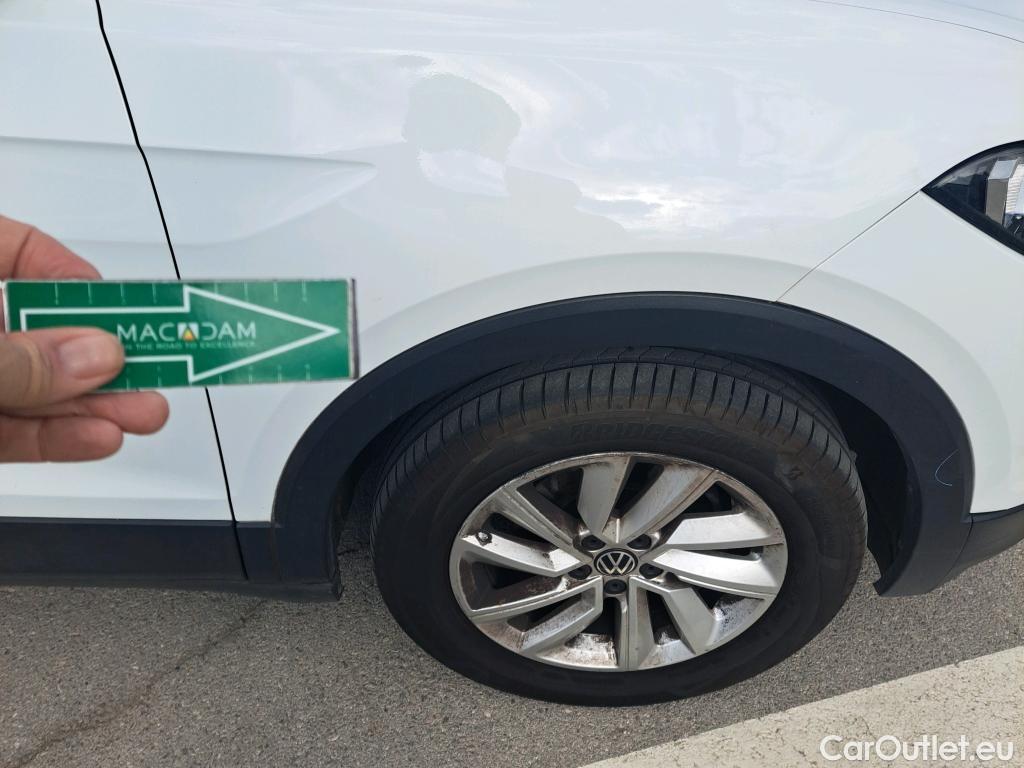  Volkswagen  T-CROSS VOLKSWAGEN  / 2018 / 5P / todoterreno Advance 1.0 TSI 81kW (110CV) DSG (AC) #35