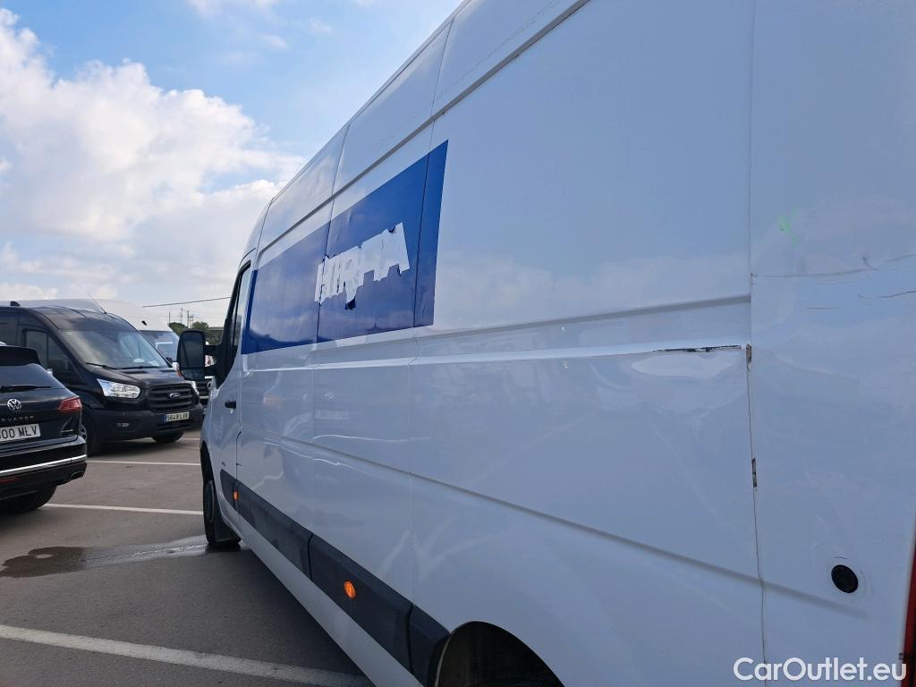  Opel  Movano OPEL  / 2019 / 4P / furgón 2.3 CDTI S/S 110kW (150CV) L2 H3 F 3.5t #44