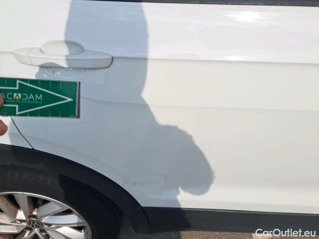  Volkswagen  T-CROSS VOLKSWAGEN  / 2018 / 5P / todoterreno Advance 1.0 TSI 81kW (110CV) DSG (AC) #5
